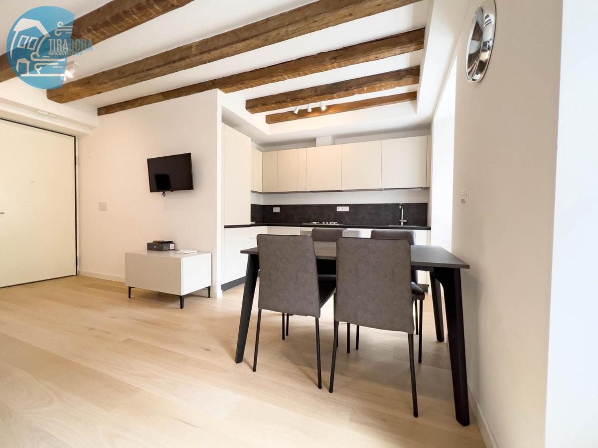 Cavana 10 Tirabora Short Rent Трієст Екстер'єр фото